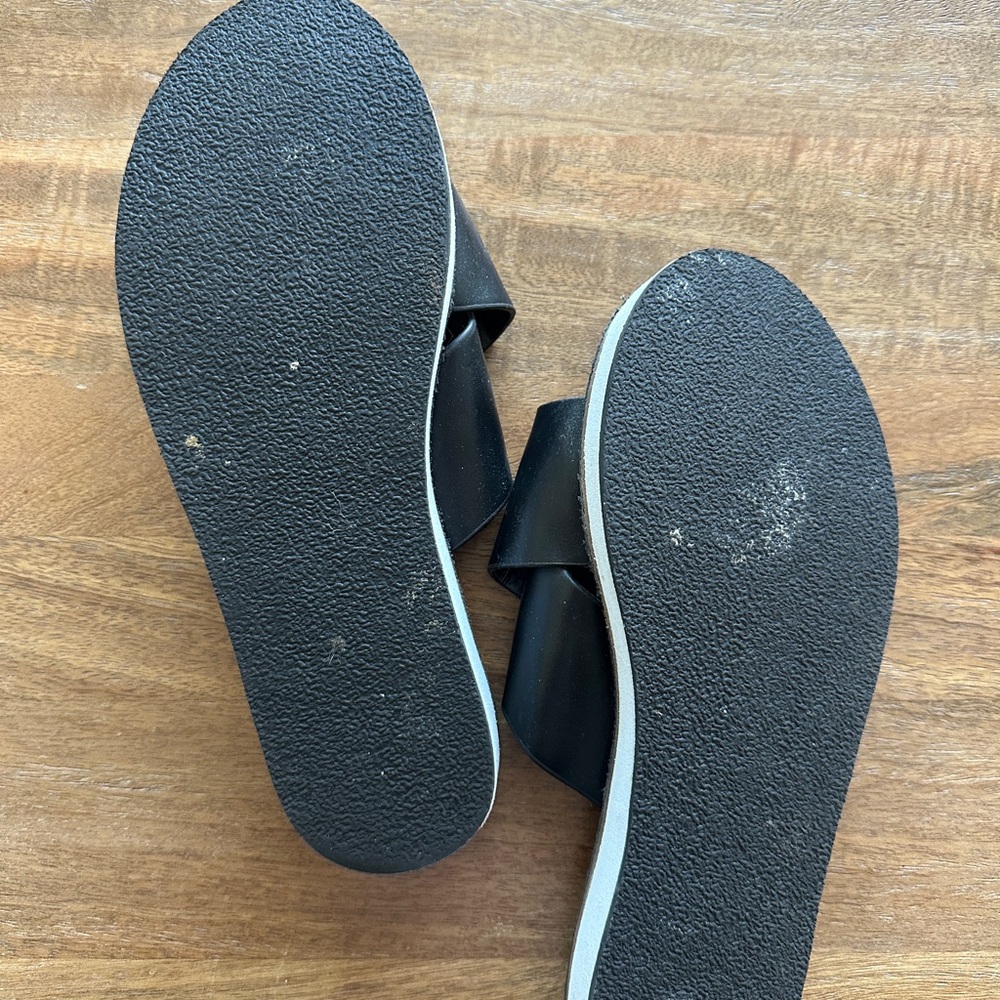 Design Lab size 6.5 gently worn - Picture 2 of 2